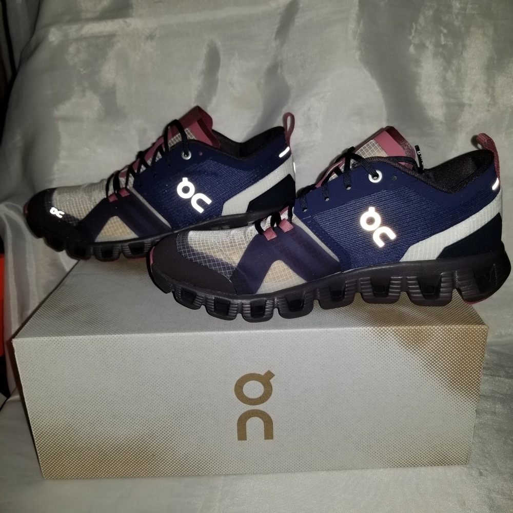 On Cloud X Shift Running Shoe Women 6.5 Ink Cherry Excellent Reflective 38.99123 - Picture 3 of 9